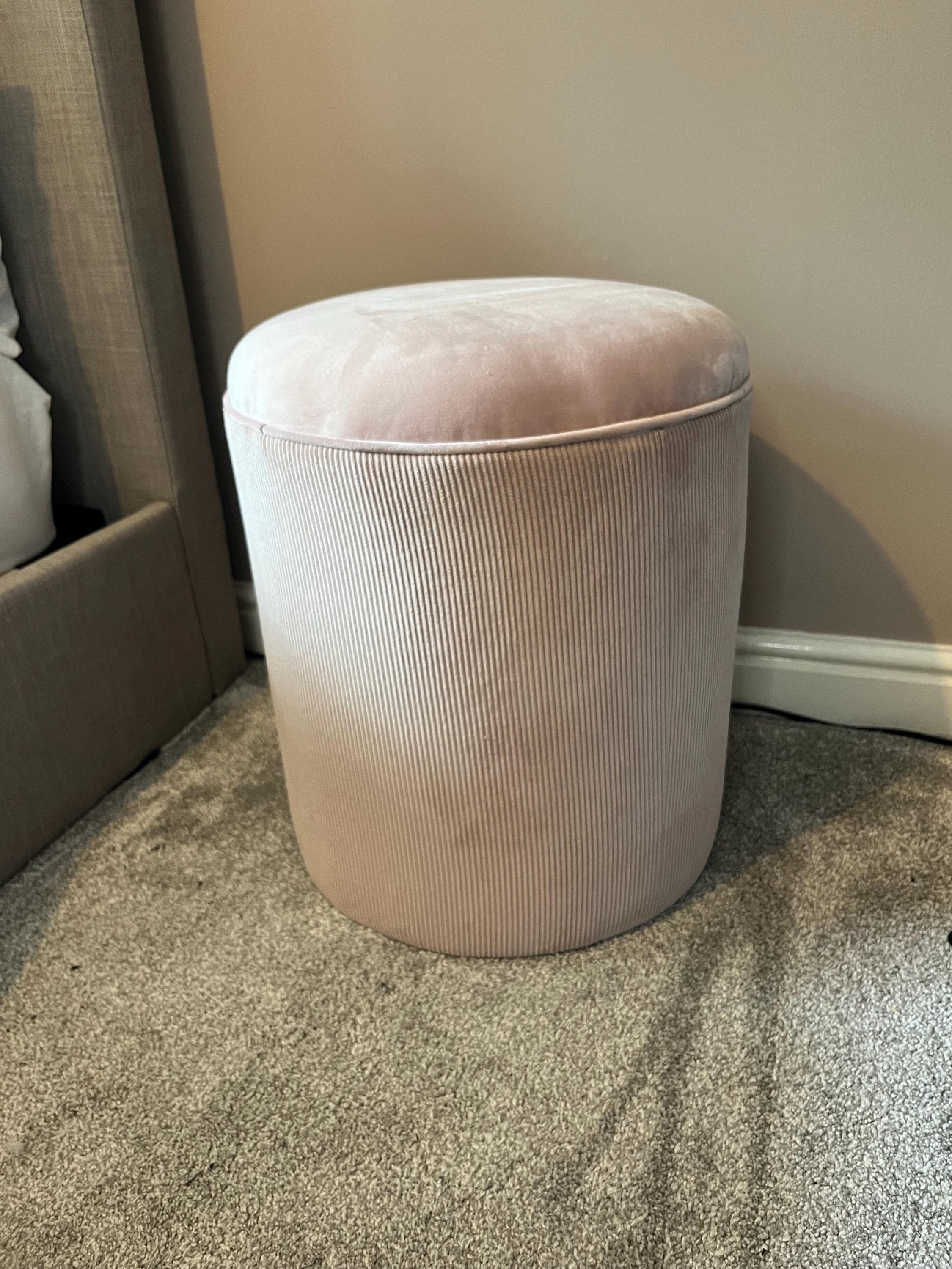 Pink dressing table stool ribbed with pink piping